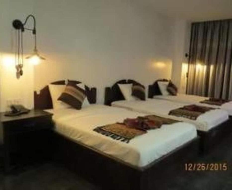 Yeak Loam Hotel Banlung Exterior foto