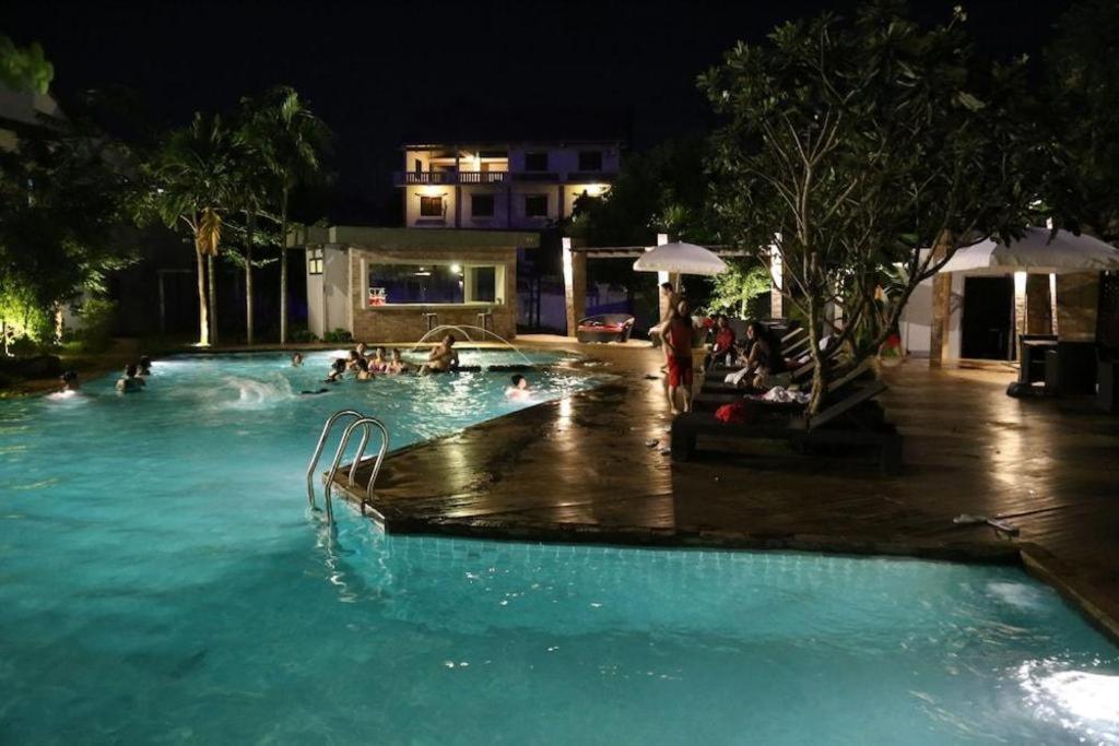 Yeak Loam Hotel Banlung Exterior foto