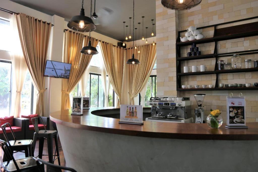 Yeak Loam Hotel Banlung Exterior foto